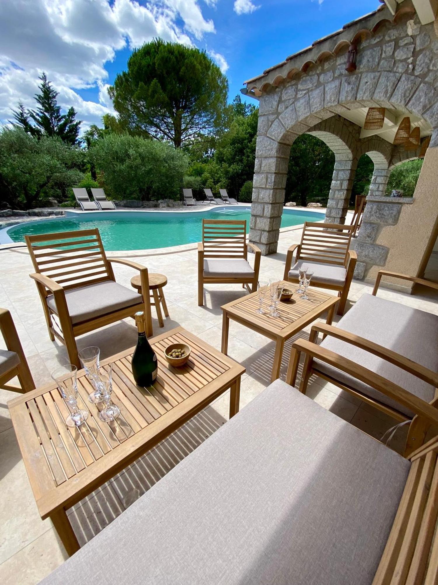 Maison Pour 12P, Piscine A Debordement Chauffee D'Avril A Octobre Inclus Ruoms Exterior photo