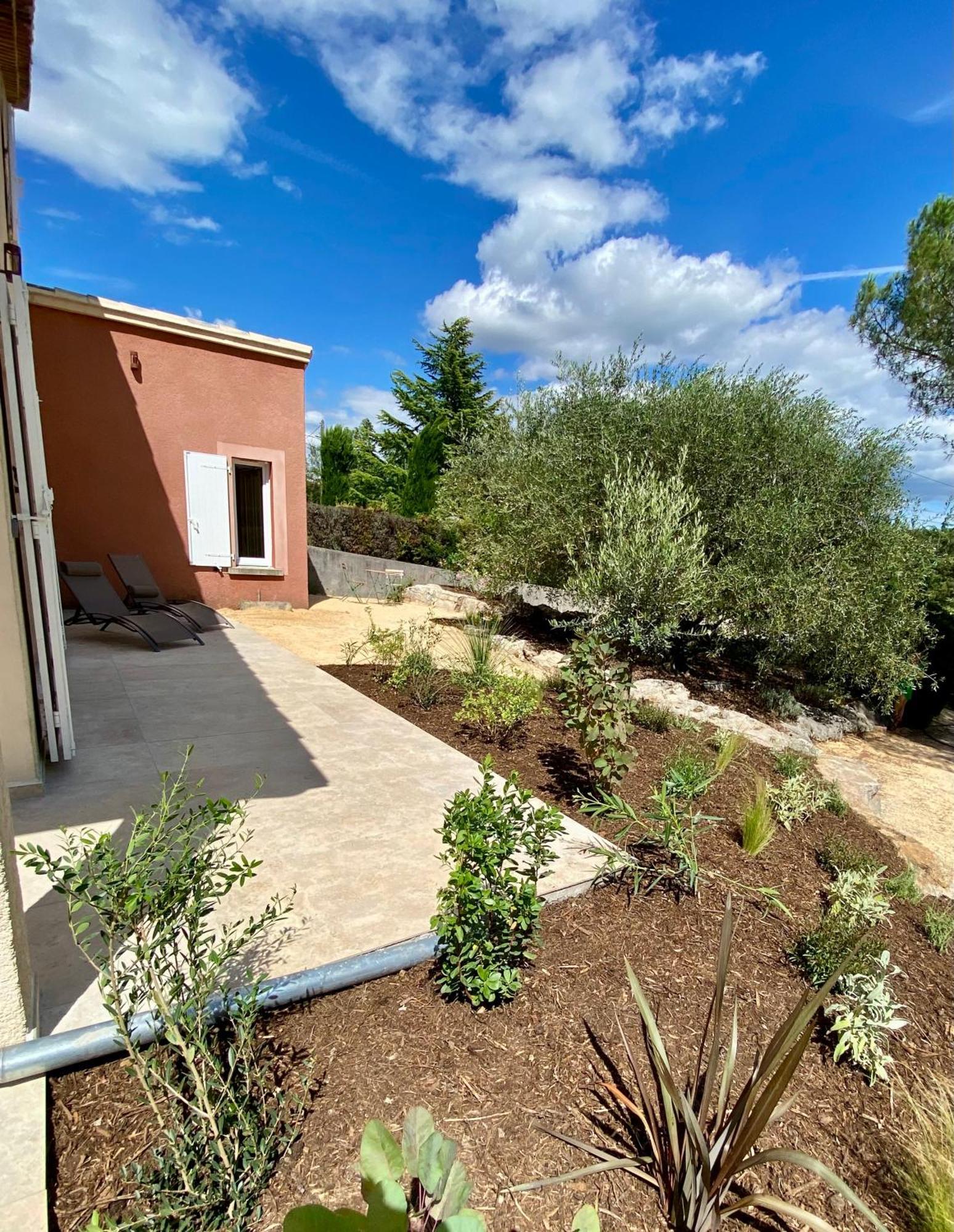 Maison Pour 12P, Piscine A Debordement Chauffee D'Avril A Octobre Inclus Ruoms Exterior photo