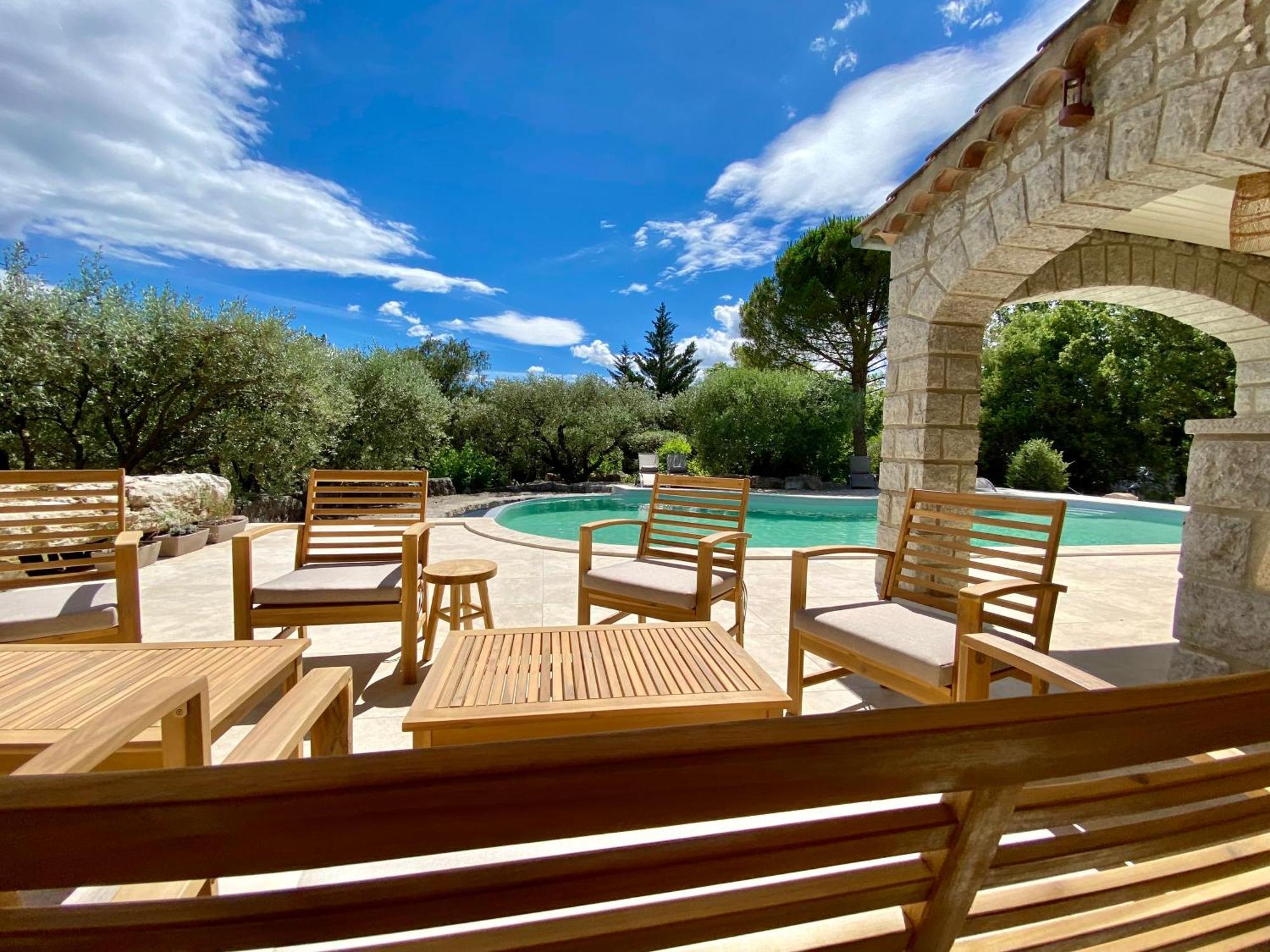 Maison Pour 12P, Piscine A Debordement Chauffee D'Avril A Octobre Inclus Ruoms Exterior photo